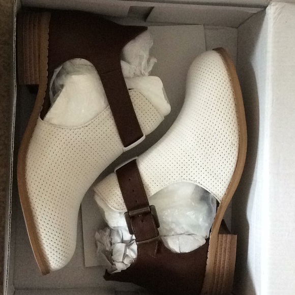 Shoes - Fable Bootie